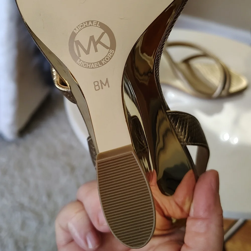 🆕⭐ Micheal Kors Gold Wedge Sandals
